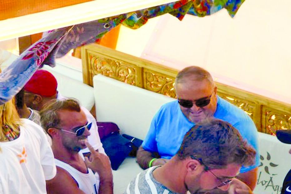 Ex-cunhado de CR7 e namorado de Dolores divertem-se