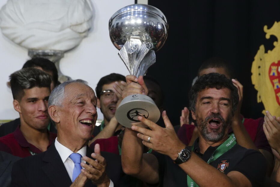 Marcelo fez a festa com os campeões da europa sub-19	