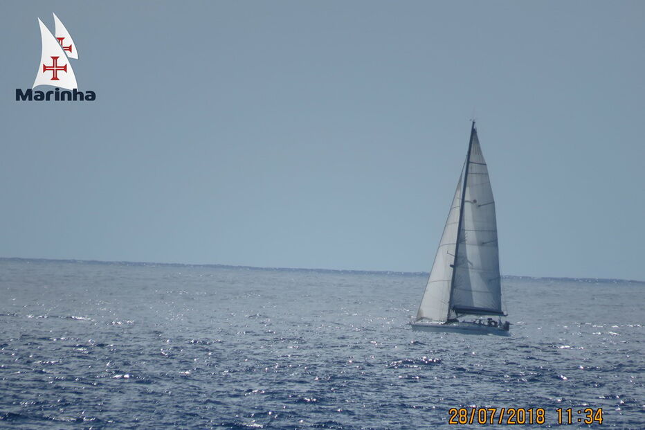 PJ e fuzileiros travam em alto mar sequestro da máfia no Porto	
