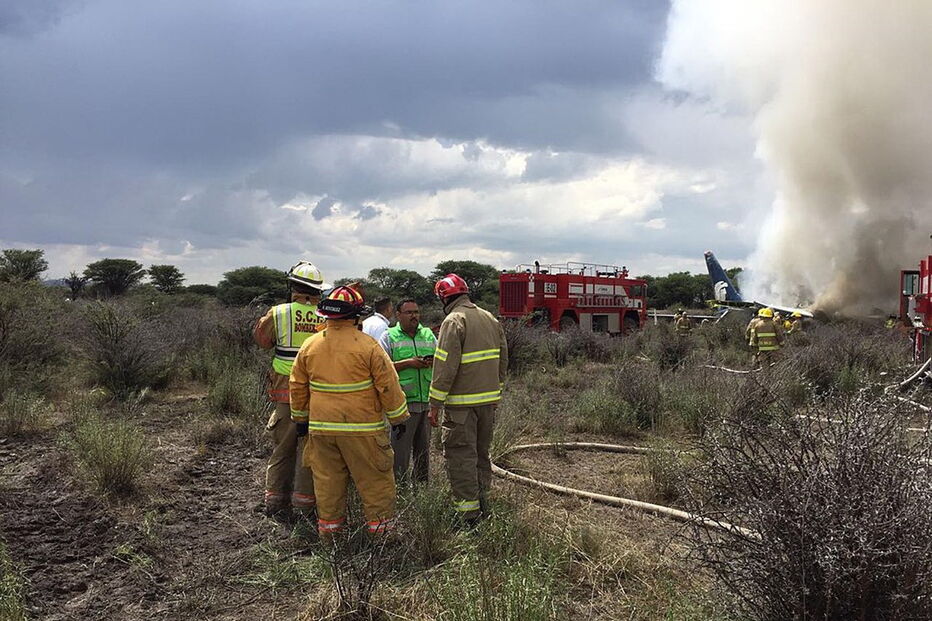 Avião cai no México	
