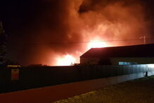 Quatro crianças sobrevivem a incêndio que deflagrou em loja de Santarém