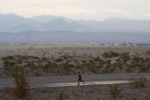 Vale da Morte na Califórnia regista mês mais quente de sempre do planeta