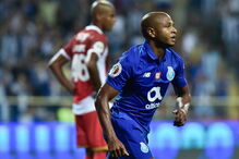 FC Porto e Desportivo das Aves na Supertaça	