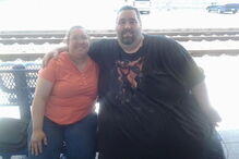 Homem cujo escroto não pára de crescer não faz sexo há nove anos