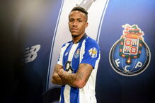 Éder Militão assina pelo FC Porto