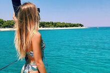 Laura Gomes, filha de Nuno Gomes, ousada em biquíni