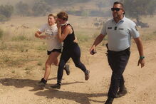 Fogo ameaça casas em Silves