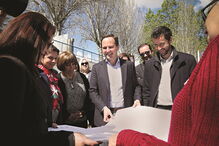 Ricardo Robles com Fernando Medina antes de se demitir de vereador com o pelouro da Educação
