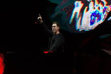 Hardwell é um DJ e produtor musical de progressive e electro house holandês