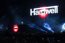 Hardwell é um DJ e produtor musical de progressive e electro house holandês