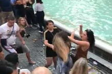 Imagens da agressão junto à fonte romana