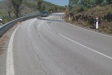 Acidente ocorreu numa curva da EN222