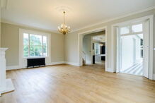 Mansão milionária vendida a rifas