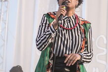 Sara Tavares atua em Évora no dia 25 deste mês na Praça do Giraldo