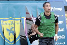 As imagens da estreia de Cristiano Ronaldo na Liga Italiana