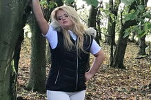 Menina torna-se na primeira modelo com síndrome de down a vencer concurso de beleza internacional