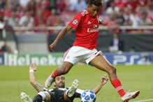 As melhores imagens do jogo entre Benfica e PAOK na Luz