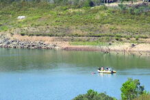 Buscas na barragem de Santa Clara