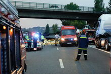 Acidente com dois camiões e vários carros na A1 na Mealhada