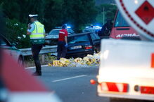 Acidente com dois camiões e vários carros na A1 na Mealhada