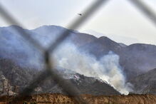 Nuvem de fumo dos incêndios, na Califórnia