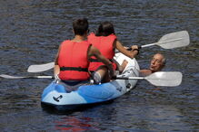 Marcelo na Praia das Rocas, em Castanheira de Pera