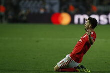 Benfica contra o PAOK no estádio Toumba