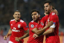 Benfica contra o PAOK no estádio Toumba