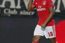 Benfica contra o PAOK no estádio Toumba