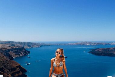 Laura Gomes, filha de Nuno Gomes, ousada em biquíni