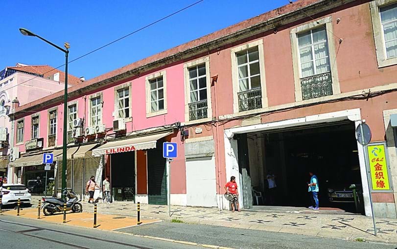 Autarquia lisboeta pretende demolir estes imóveis na rua da Palma para construir um templo islâmico 