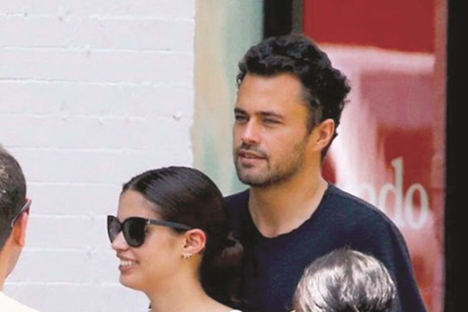 Sara Sampaio e o namorado