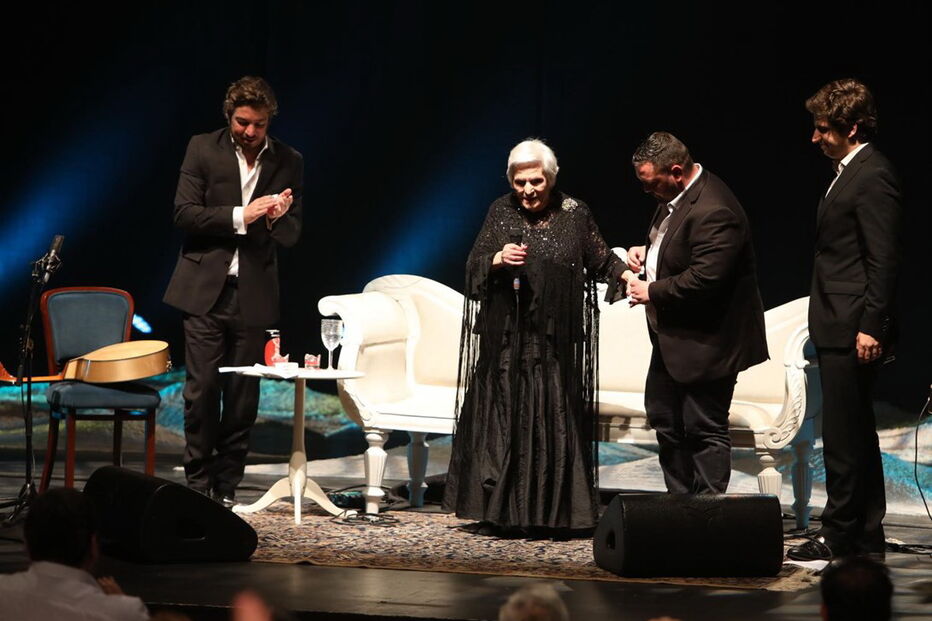 Morreu a fadista Celeste Rodrigues aos 95 anos