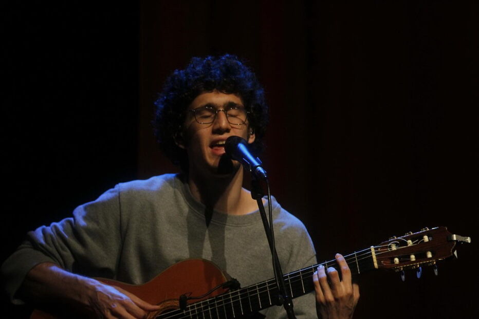 Caetano Veloso toca com os filhos no Coliseu de Lisboa
