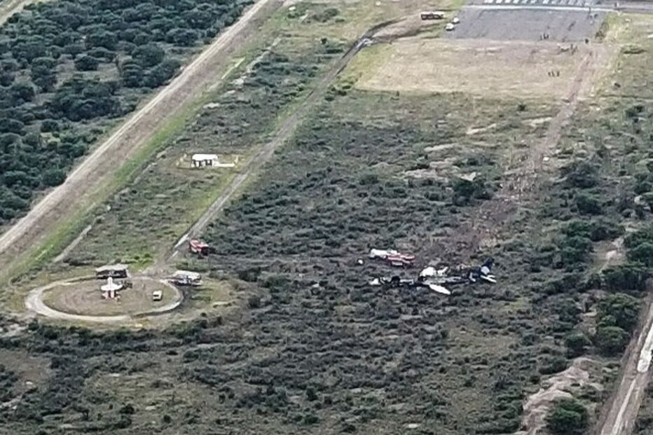 Aeronovave incendiou-se momentos depois do acidente