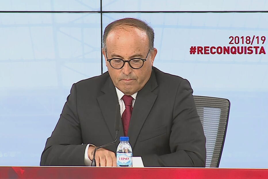 Varandas Fernandes em conferência no Estádio da Luz