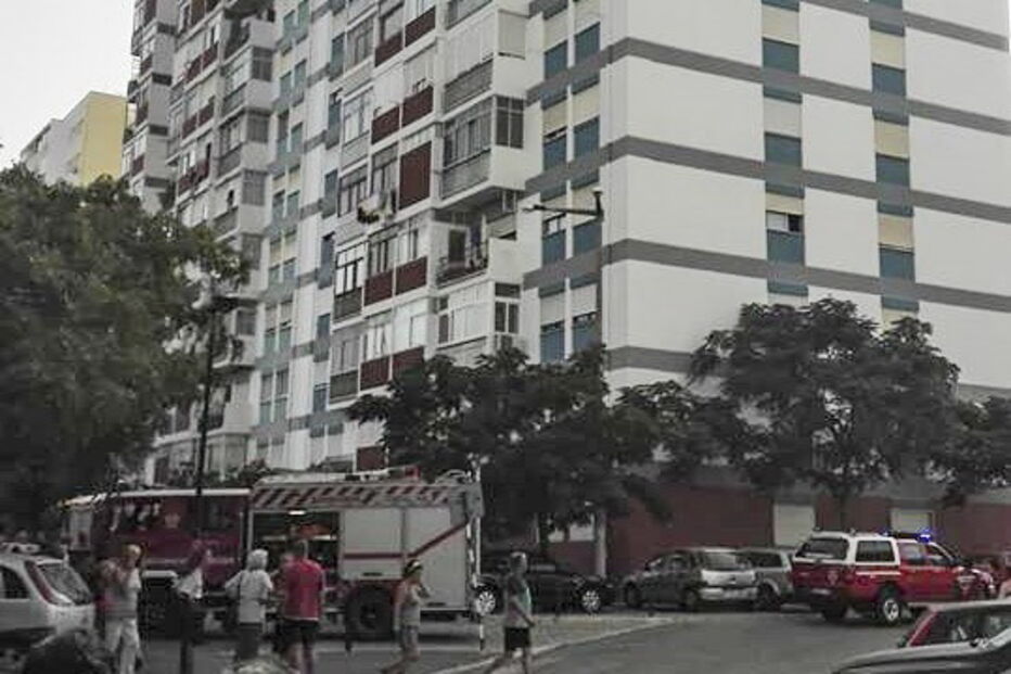 Incêndio, habitação, evacuação, prédio, Miratejo