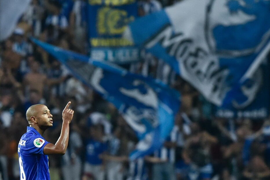 FC Porto e Desportivo das Aves na Supertaça	