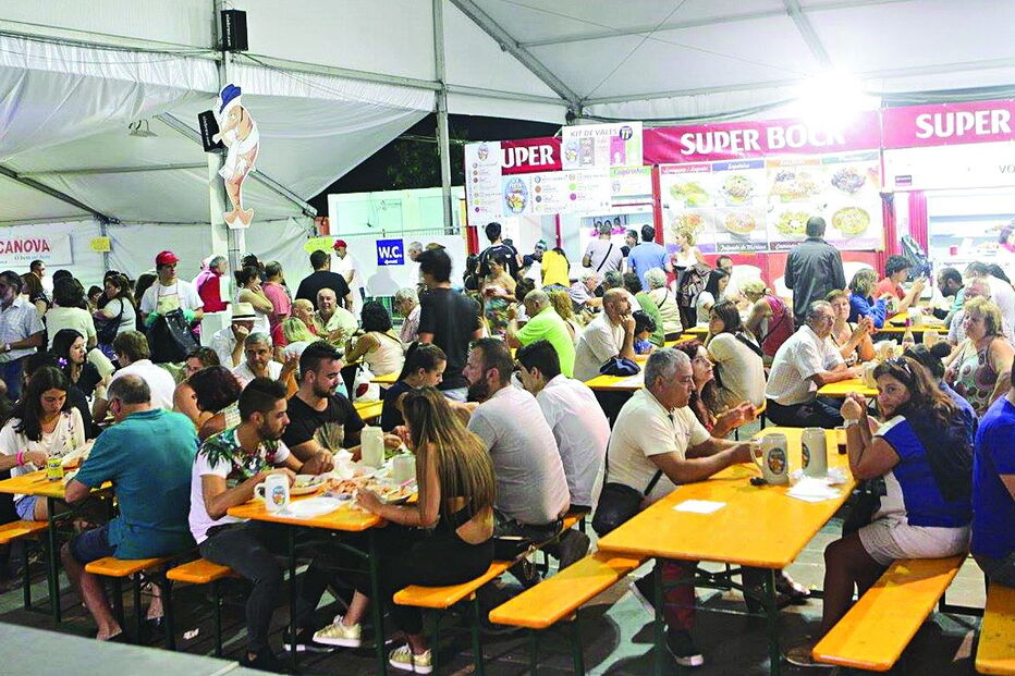 Dez toneladas de marisco em festival junto ao rio em Esposende