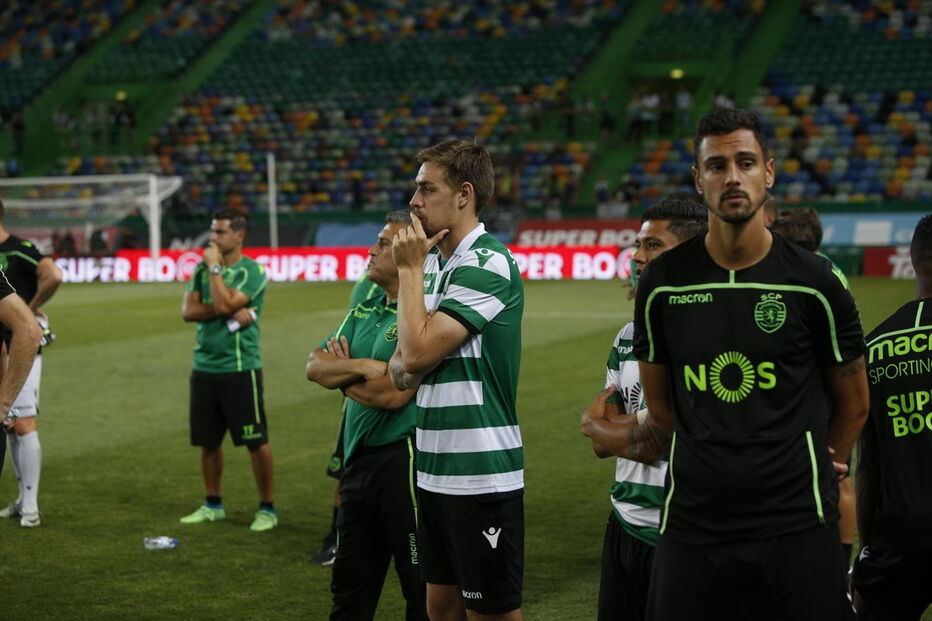 Sporting perde Cinco Violinos