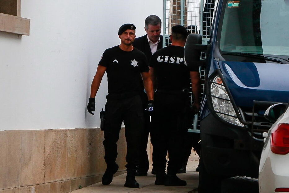 Pedro Dias às chegada a julgamento no Tribunal de Évora