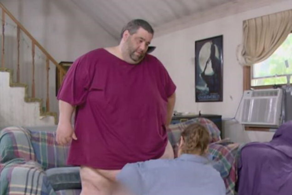 Homem cujo escroto não pára de crescer não faz sexo há nove anos