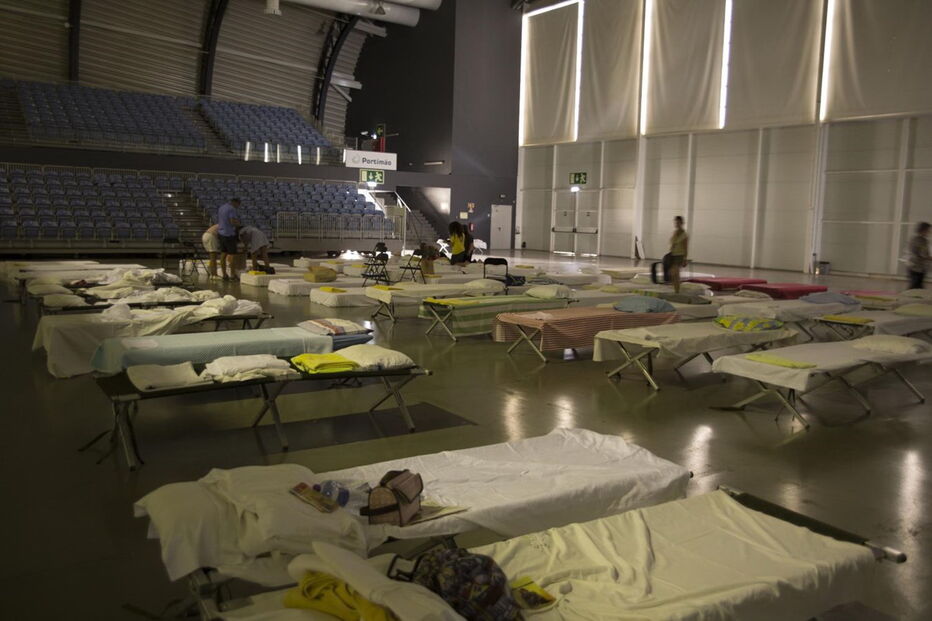 Arena de Portimão transformada em refúgio para vítimas dos fogos