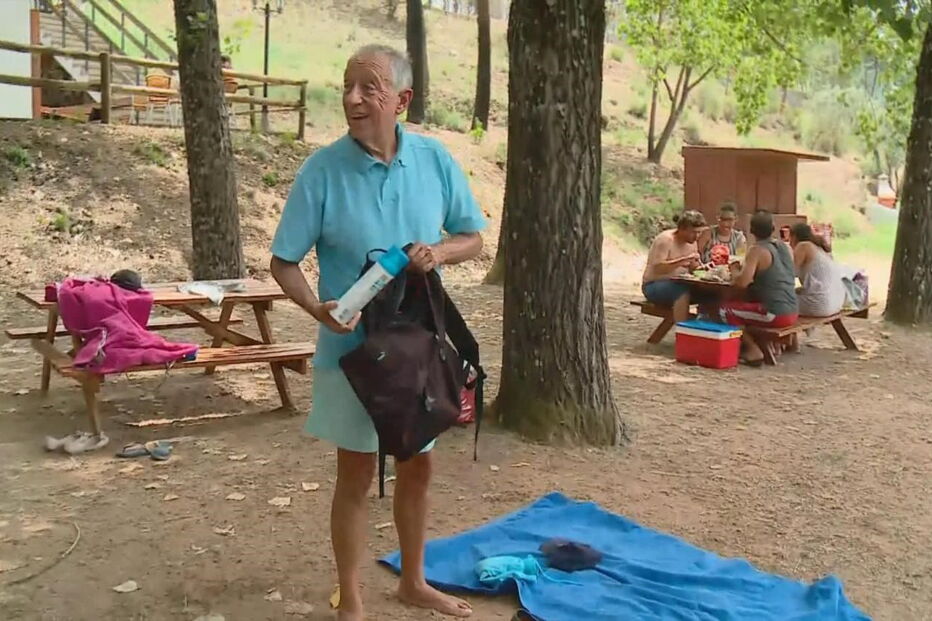 Marcelo Rebelo de Sousa visitou várias praias fluviais do Centro do País