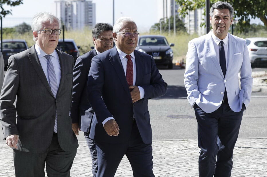 António Costa chega à sede da ANPC