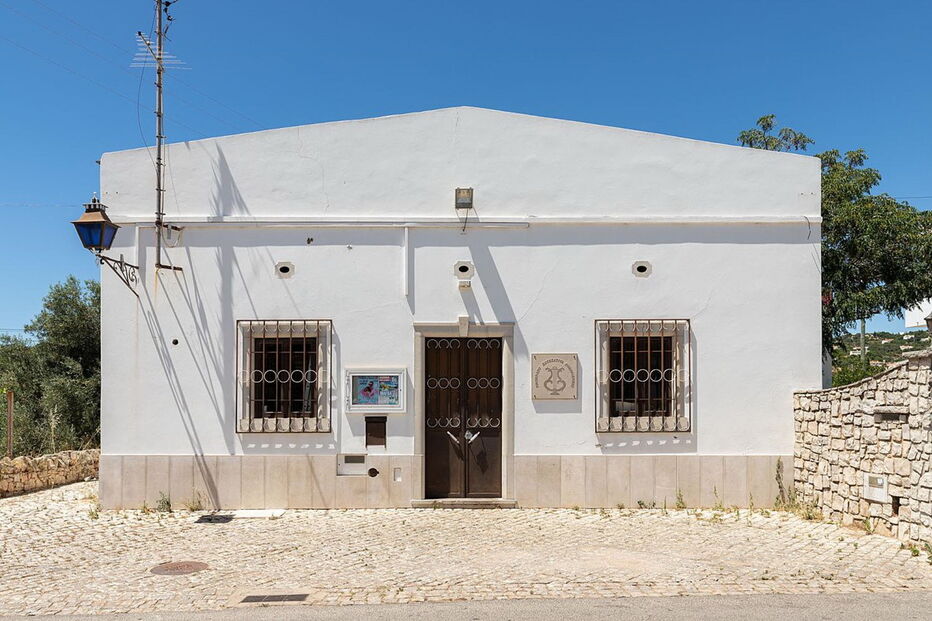 Edifício da Associação Recreativa da Bordeira, em Faro