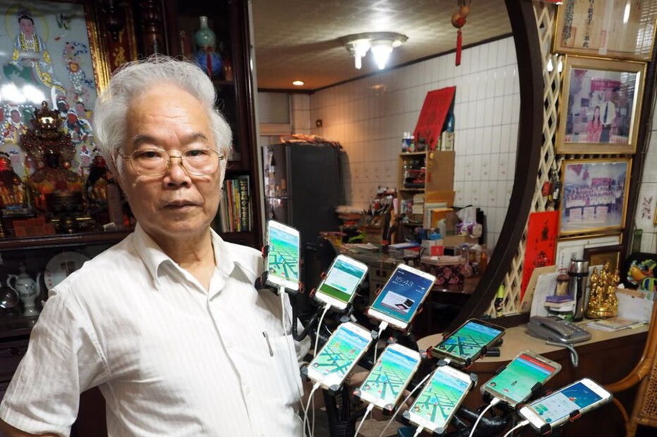 Homem de 70 anos gasta mais de mil euros por mês para jogar Pokemon Go