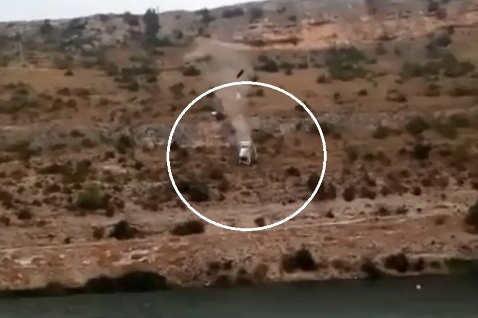 Mulher morre em queda de carro em ravina