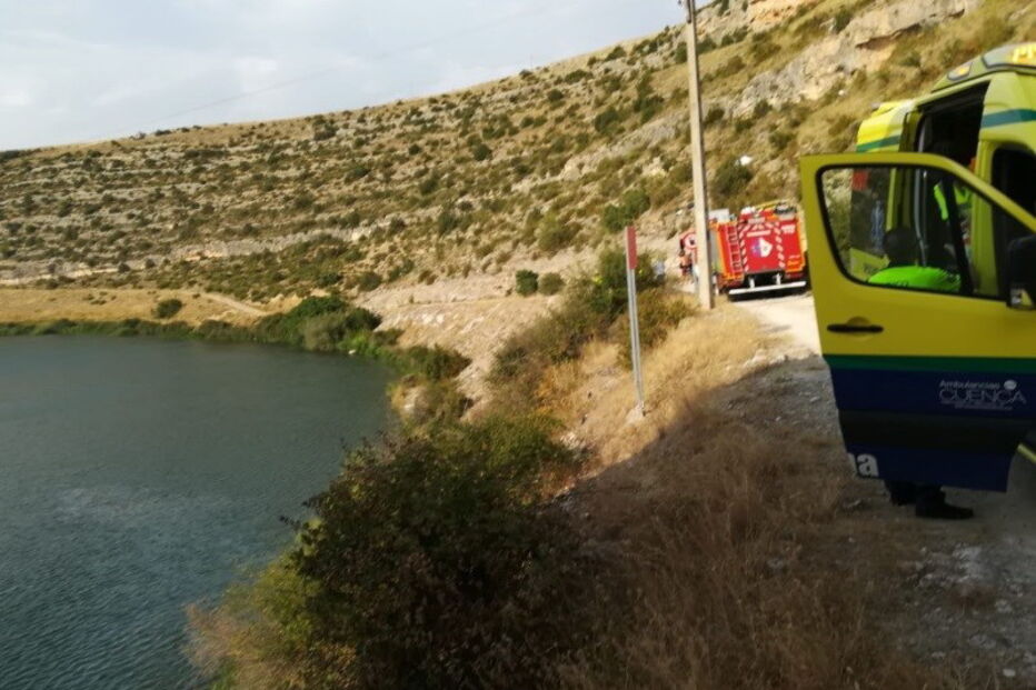 Resgate do corpo da mulher que morreu em queda de carro em ravina