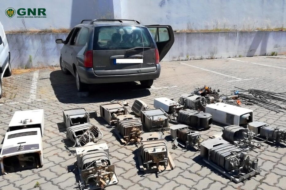 Material apreendido pela GNR 